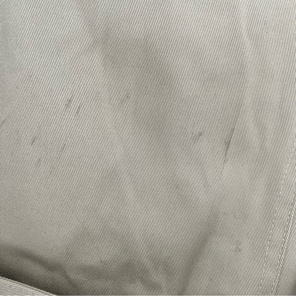 Barbour Greta Showerproof Trench Coat
Size 12 NEW! - Picture 7 of 7